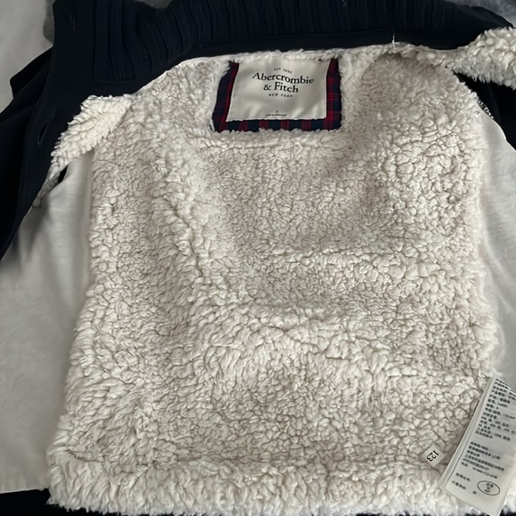 Abercrombie & Fitch navy shearling interior jacket size S - Picture 11 of 11